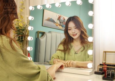 Elverum Vanity Mirror With Lights Singapore SingaporeHomeFurniture