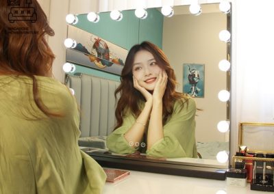 Elverum Vanity Mirror With Lights Singapore SingaporeHomeFurniture