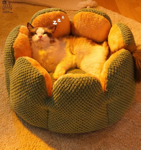 GEMBLOUX® Pet Bed | Plushy and Comfortable | For Cats and Dogs | $ - Image 2